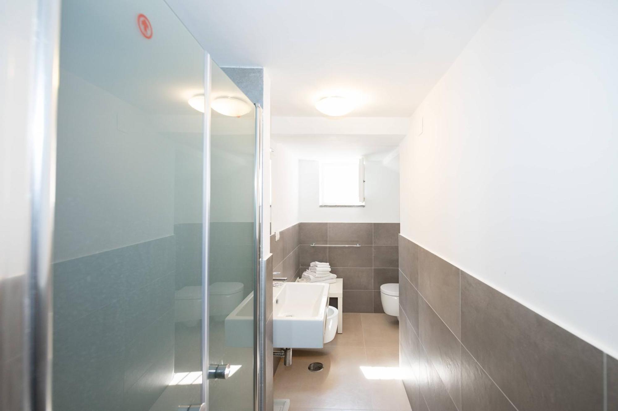 Gioia 13 Rooms & Apartments โปรชิดา ภายนอก รูปภาพ