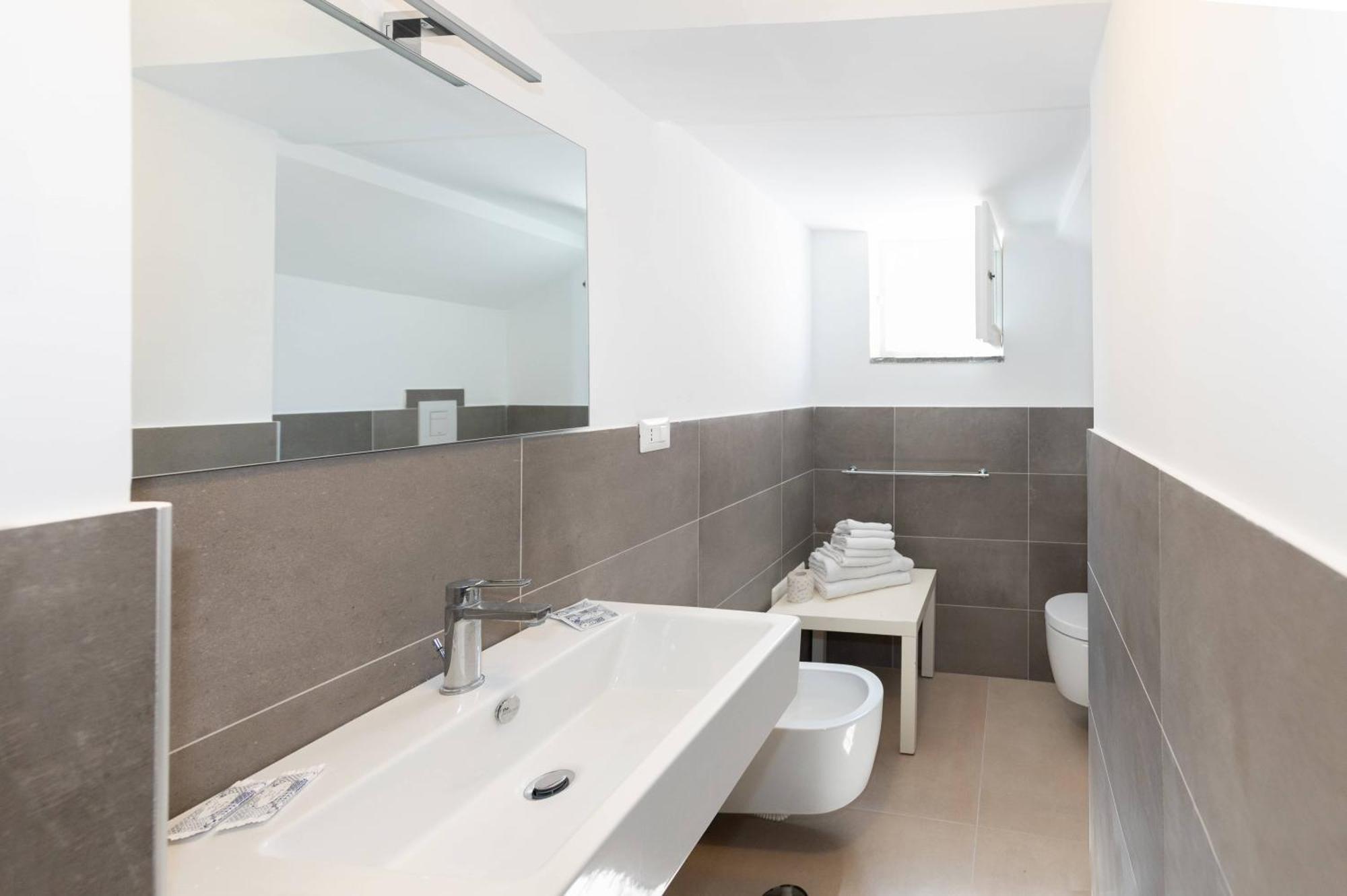 Gioia 13 Rooms & Apartments โปรชิดา ภายนอก รูปภาพ